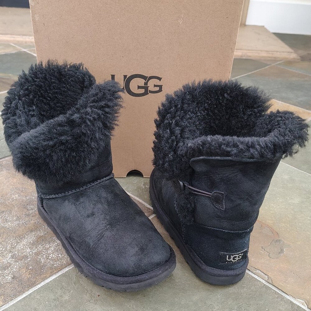 Ugg Boots Bailey Button - image 1